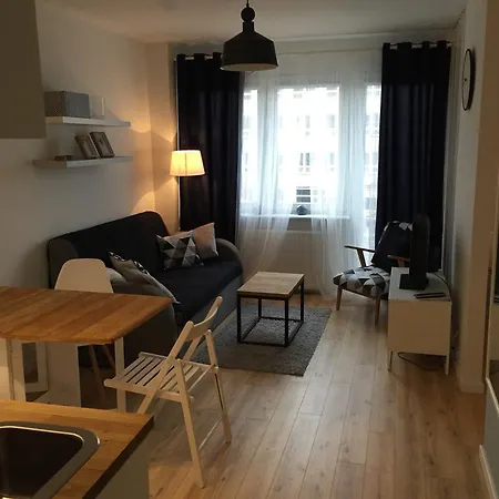 Apartament Numer 13 *